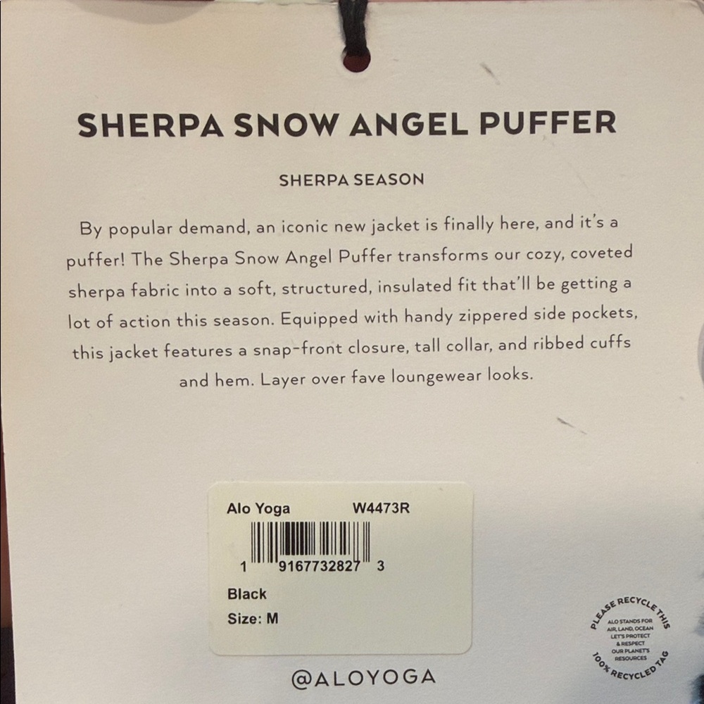 ALO Yoga Black Fleece Puffer Jacket - Picture 3 of 4